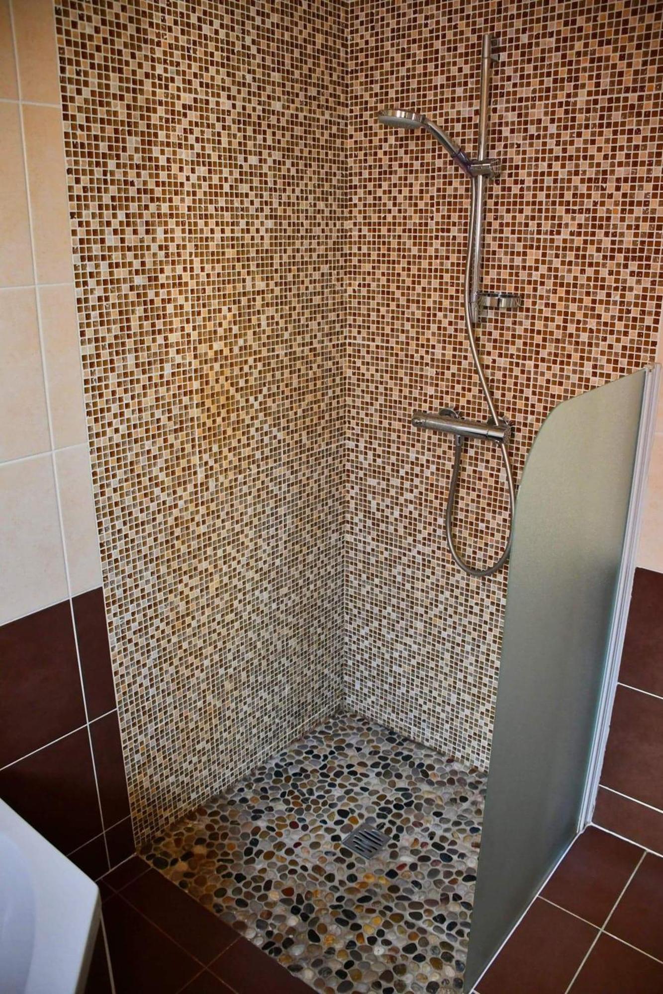 Villa Elegante A Carcassonne Avec Jardin Et Jacuzzi 外观 照片