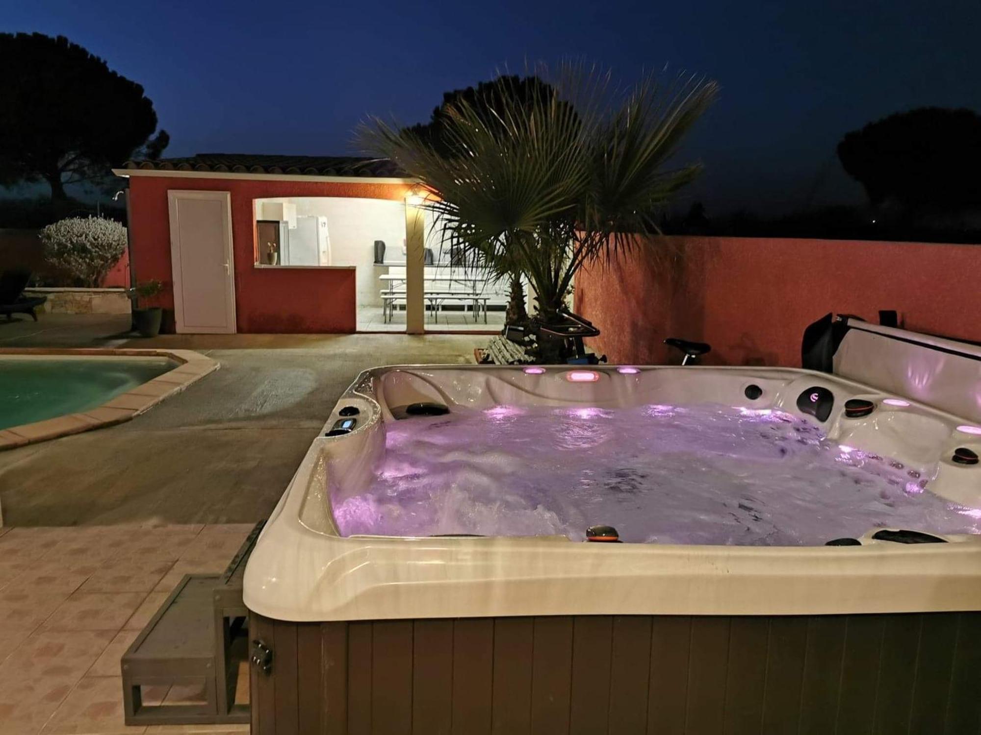 Villa Elegante A Carcassonne Avec Jardin Et Jacuzzi 外观 照片